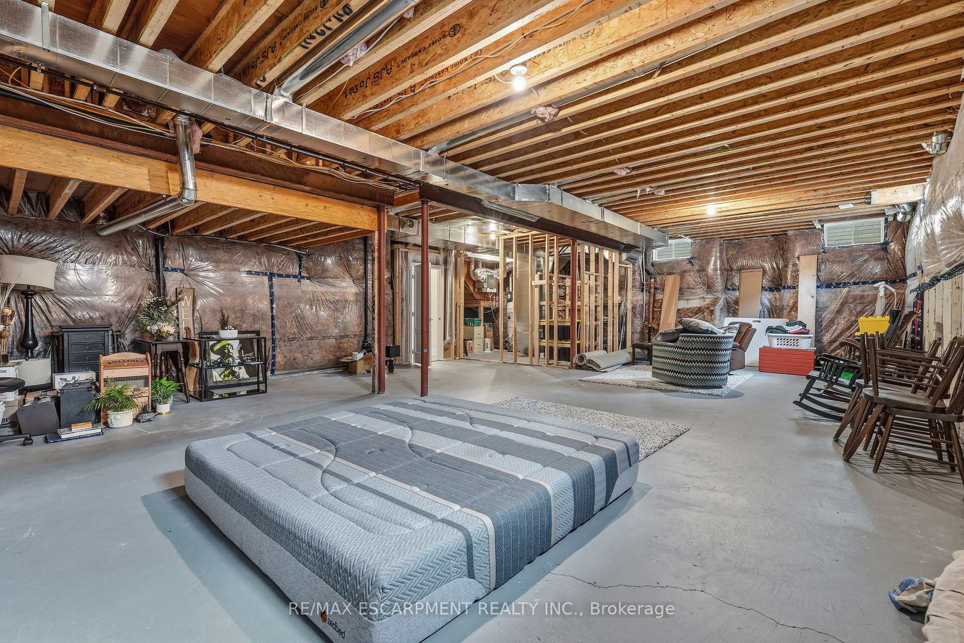 Photo 48 of 1221 Ironbridge Road, Oakville, Glen Abbey — HOMEH