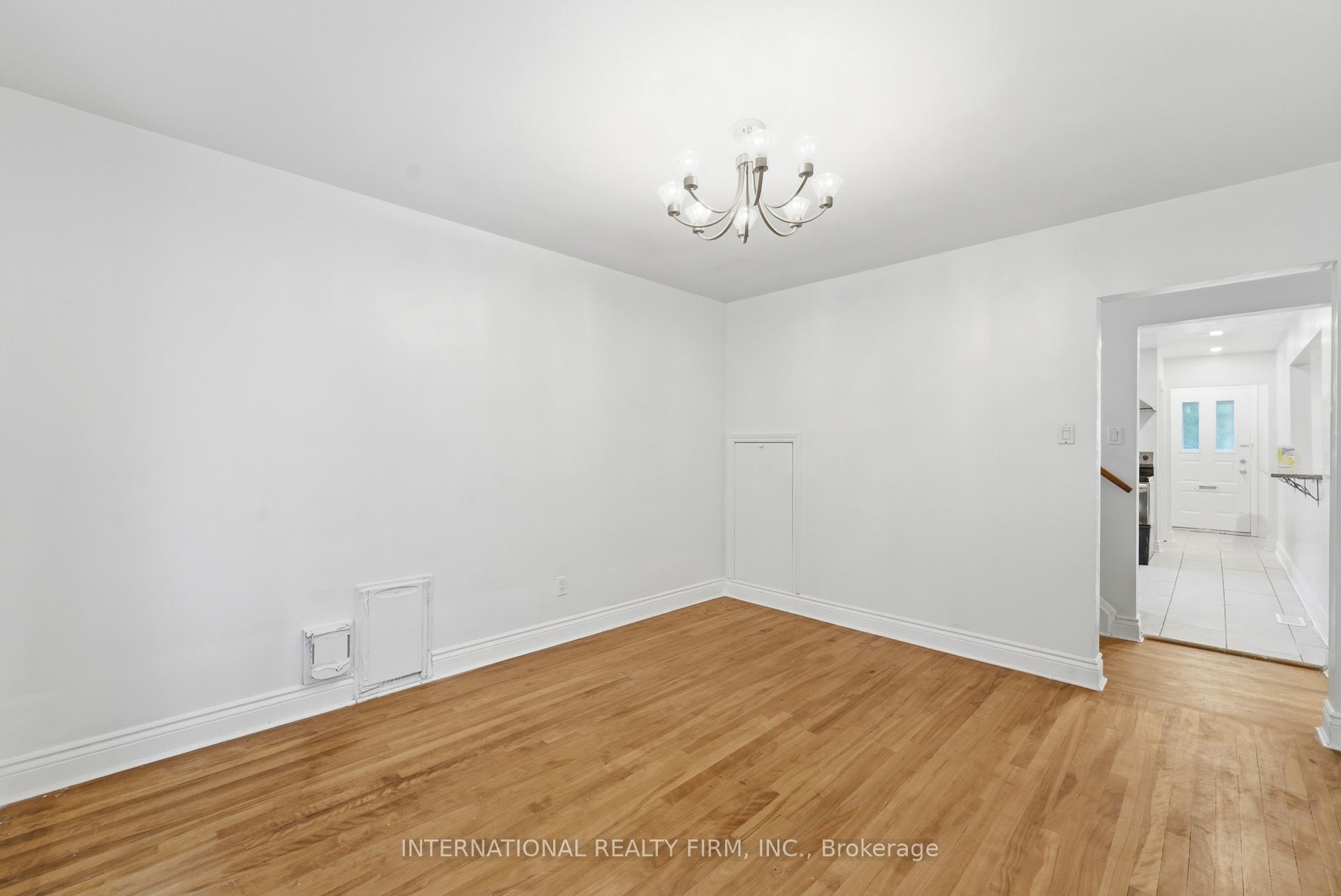 Photo 10 of 1213 Erindale Drive, Ottawa, Copeland Park — HOMEH