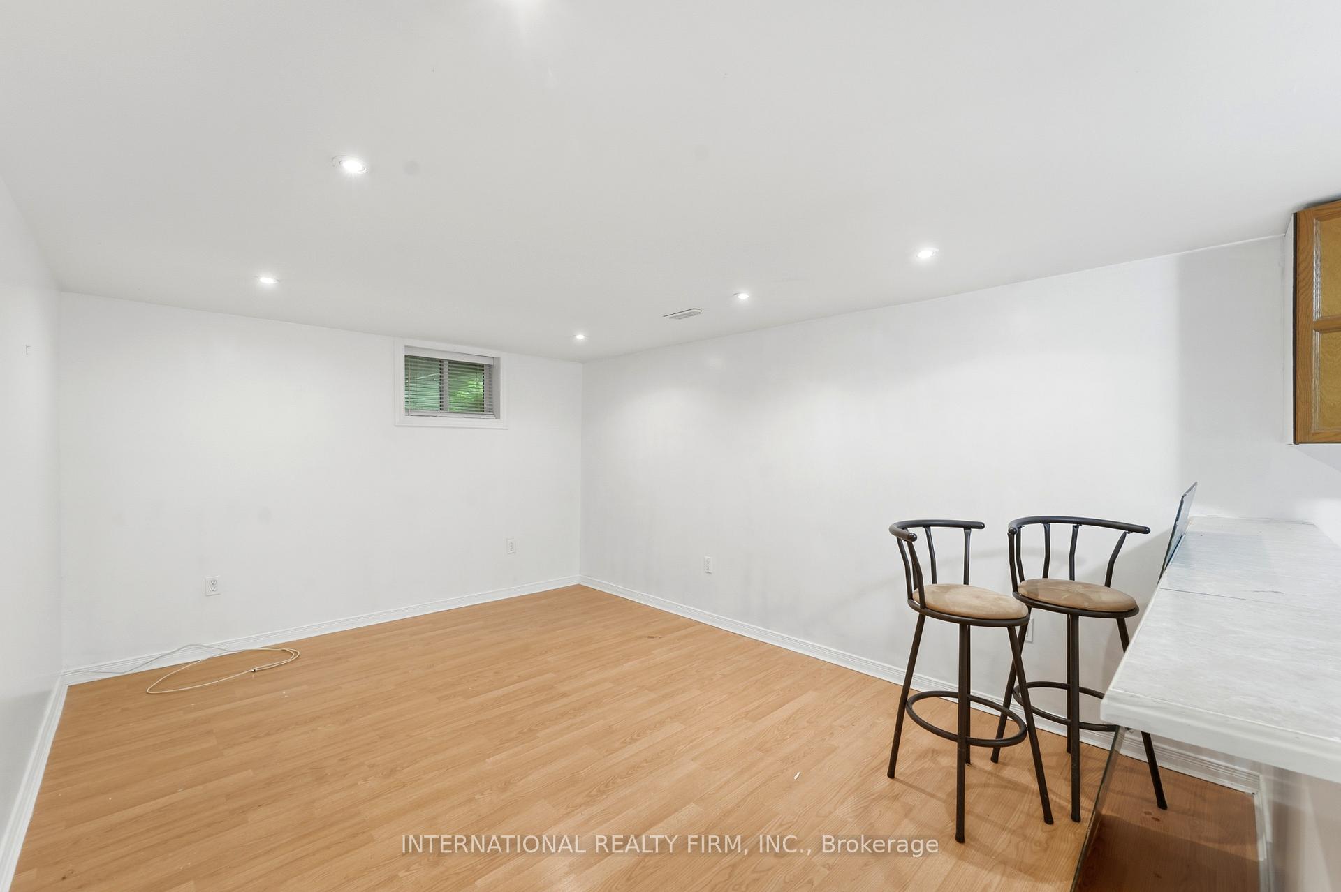 Photo 21 of 1213 Erindale Drive, Ottawa, Copeland Park — HOMEH