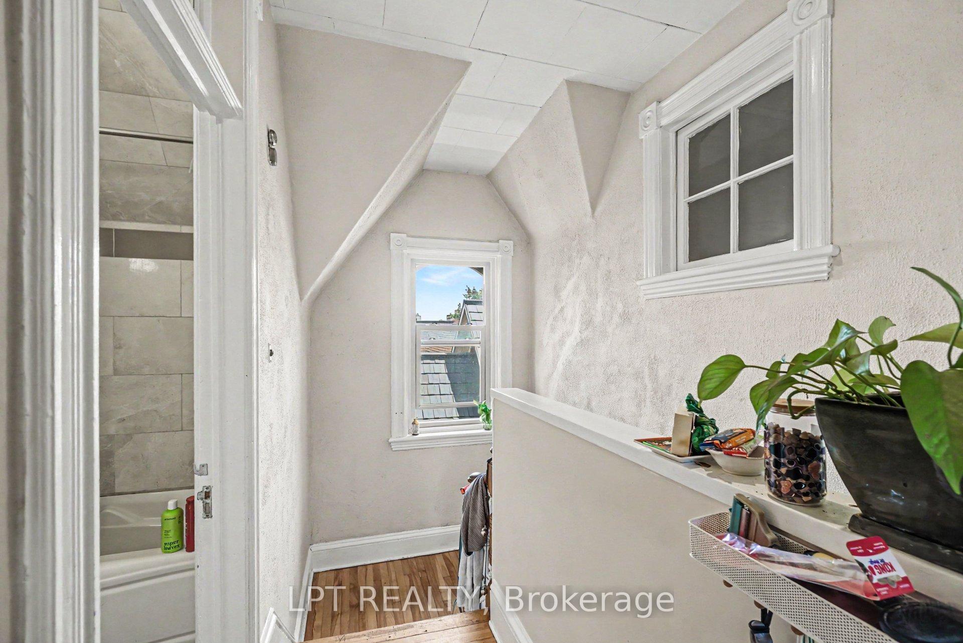 Photo 10 of 475 MacLaren Street, Ottawa, Ottawa Centre — HOMEH