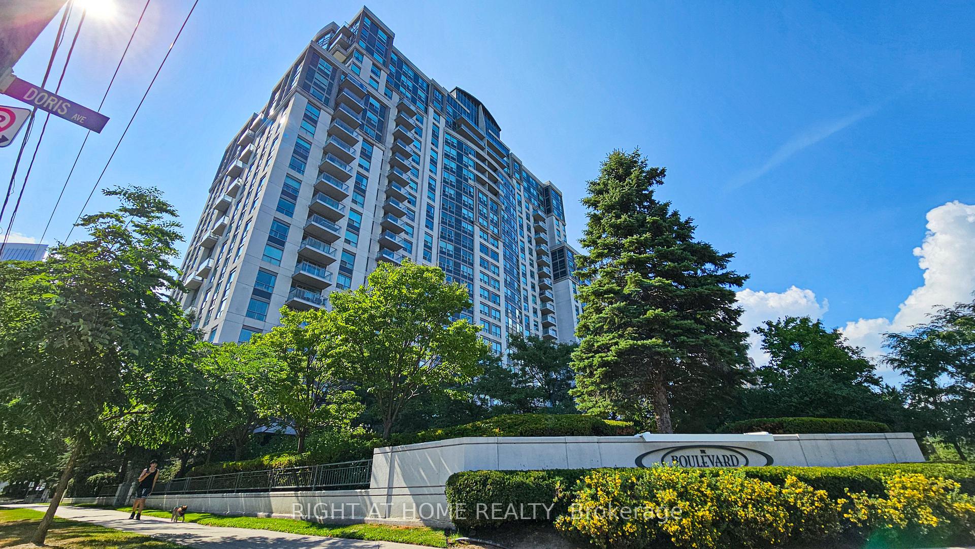 Front of Unit 1510, 188 Doris Avenue