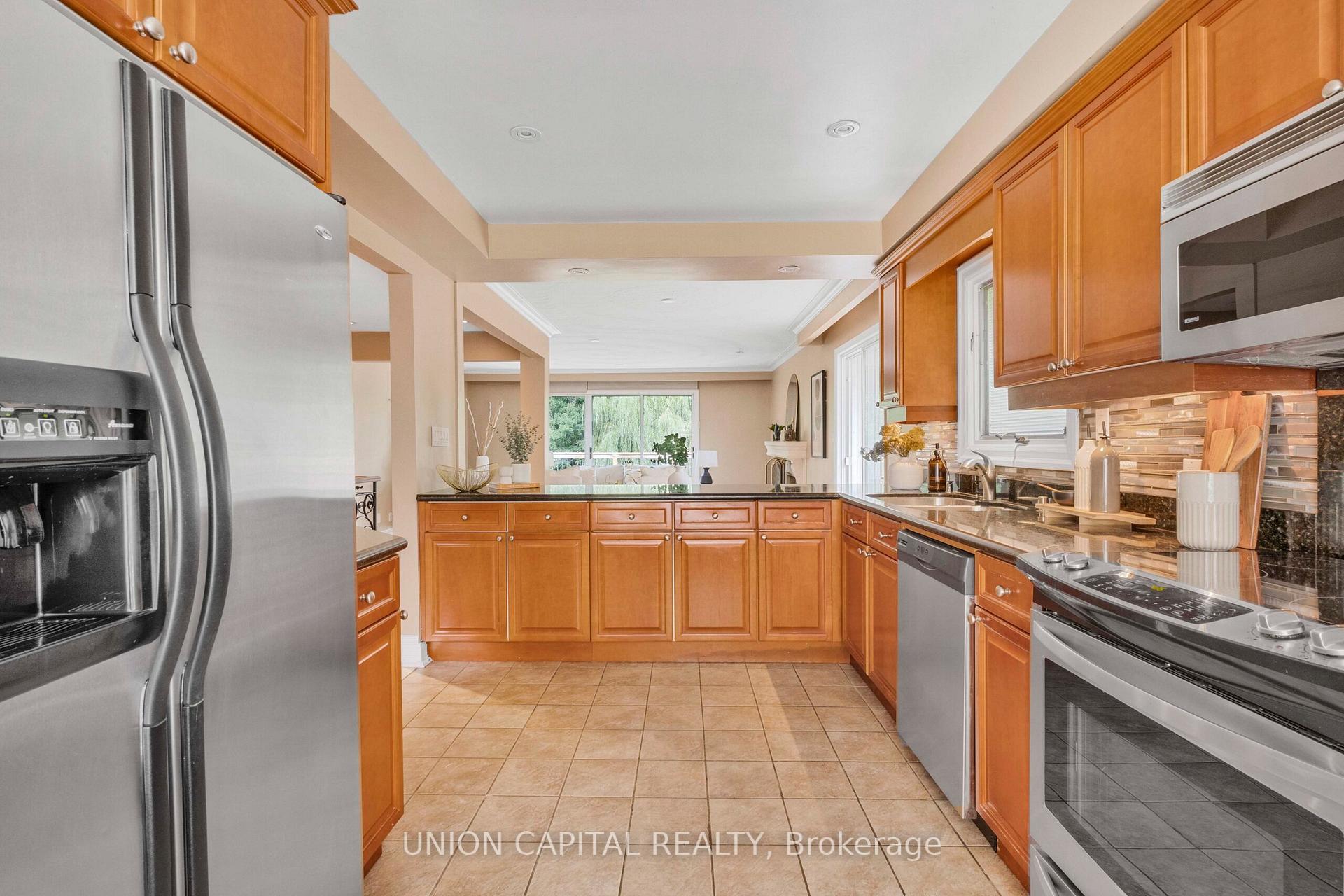 Photo 41 of 3 Campbell Court, Markham, Village Green-South Unionville — HOMEH