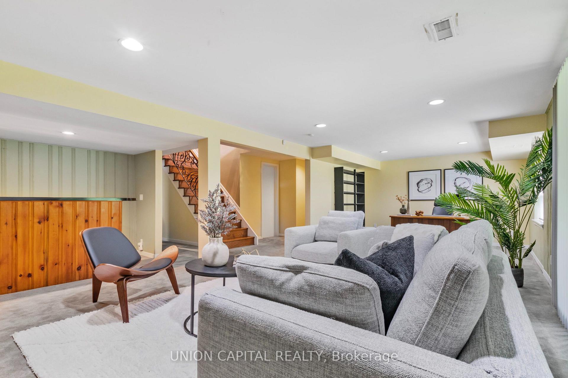 Photo 56 of 3 Campbell Court, Markham, Village Green-South Unionville — HOMEH
