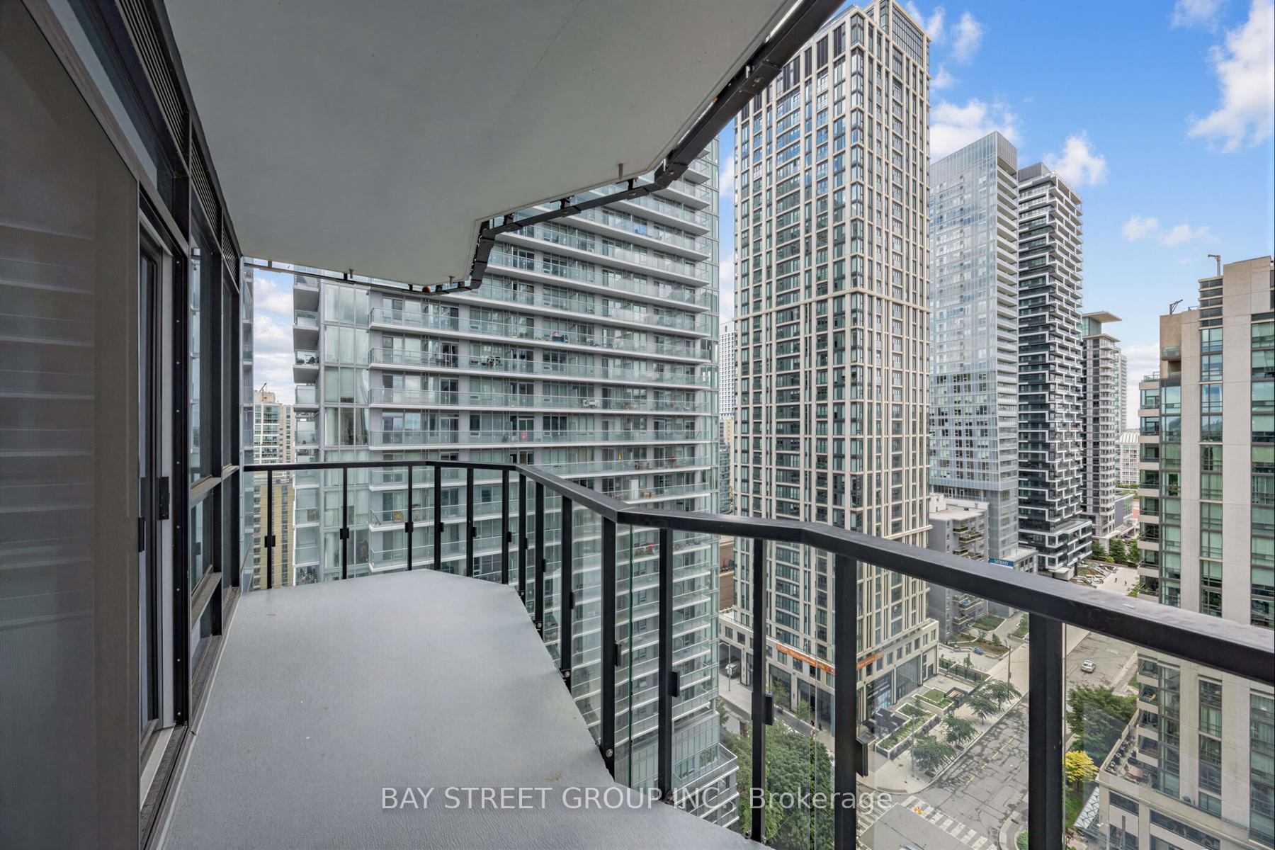 Photo 20 of Unit 1602, 110 Broadway Avenue, Toronto, Mount Pleasant West — HOMEH