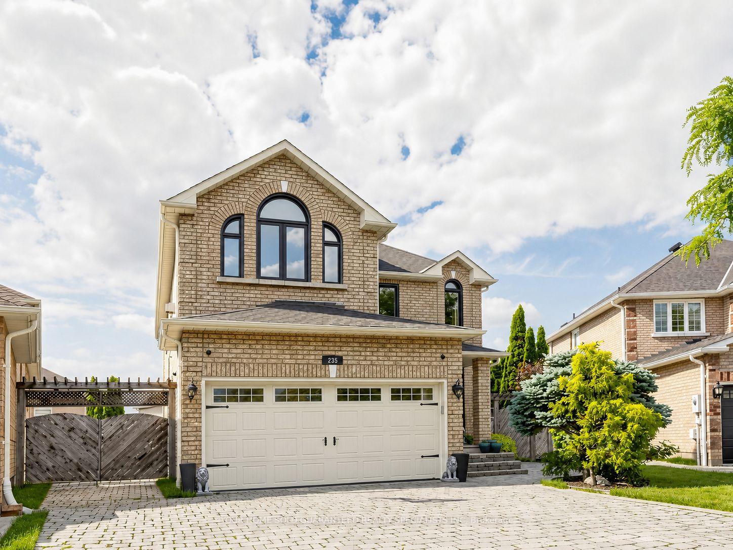 Photo 1 of Unit Lower Unit, 235 Caproni Drive, Vaughan, Maple — HOMEH