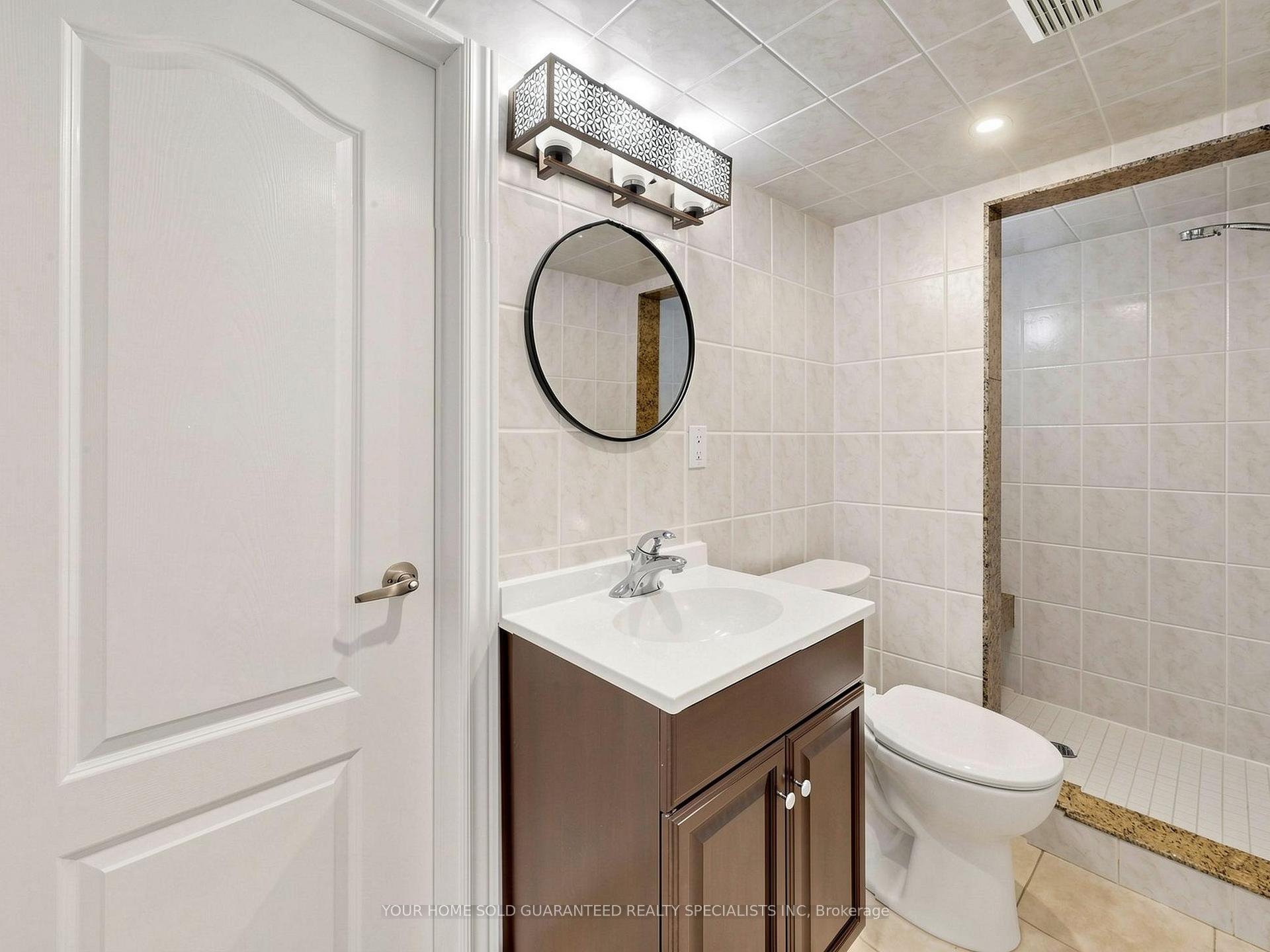 Photo 10 of Unit Lower Unit, 235 Caproni Drive, Vaughan, Maple — HOMEH