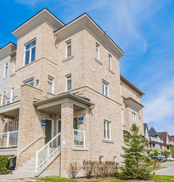 Photo 2 of Unit 101, 1725 Adirondack Chase, Pickering, Duffin Heights — HOMEH