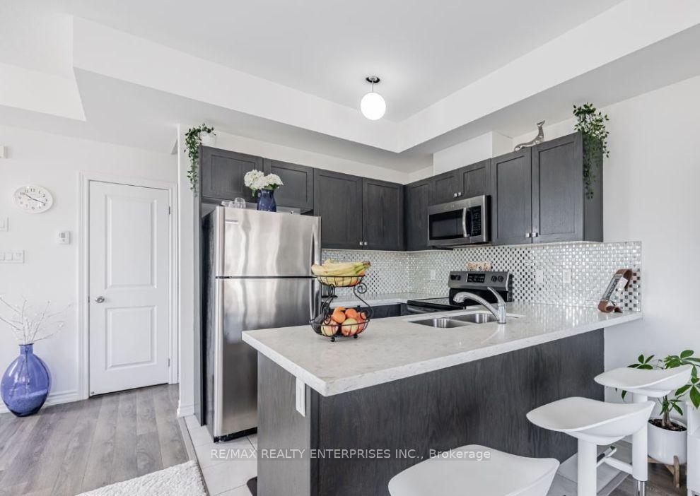 Photo 7 of Unit 101, 1725 Adirondack Chase, Pickering, Duffin Heights — HOMEH