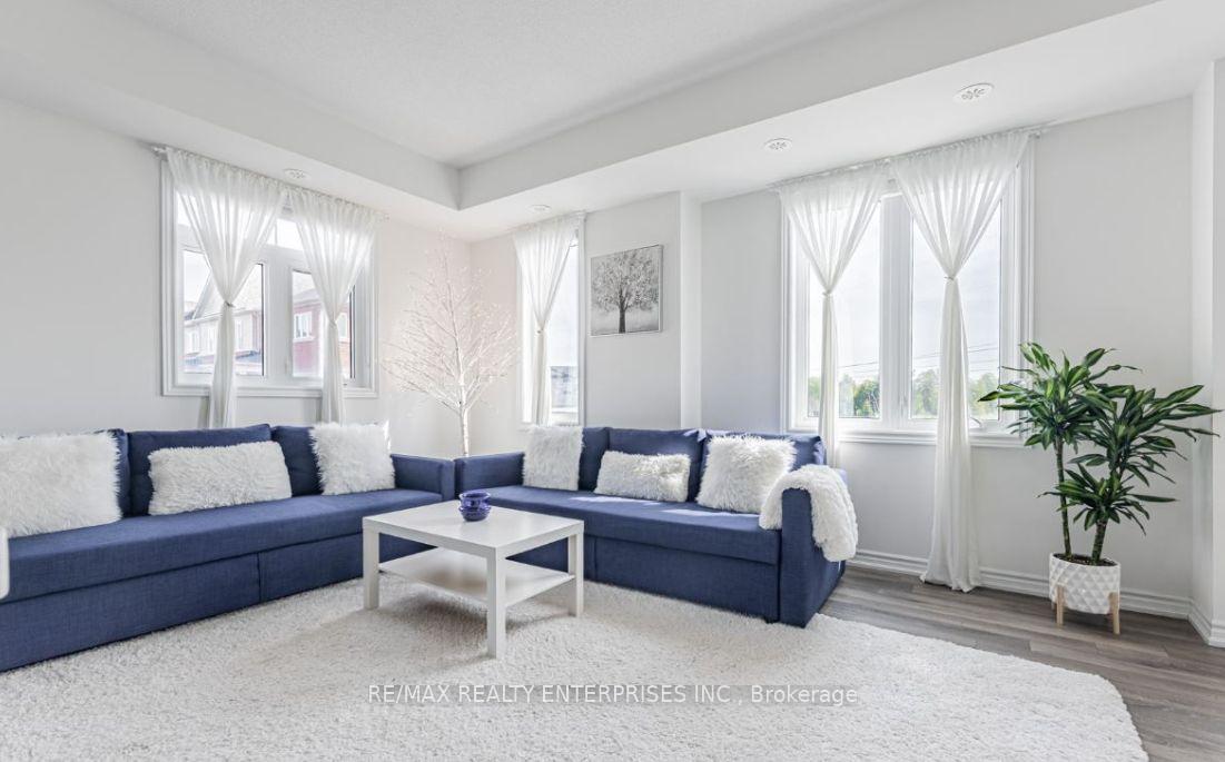 Photo 9 of Unit 101, 1725 Adirondack Chase, Pickering, Duffin Heights — HOMEH