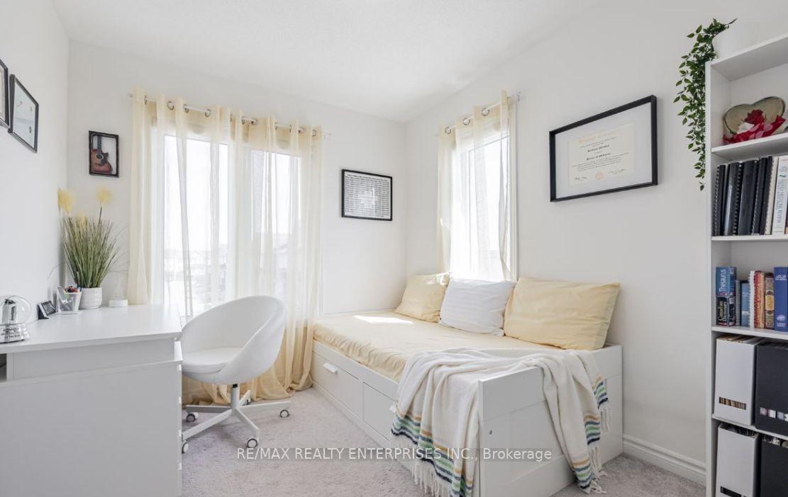 Photo 12 of Unit 101, 1725 Adirondack Chase, Pickering, Duffin Heights — HOMEH