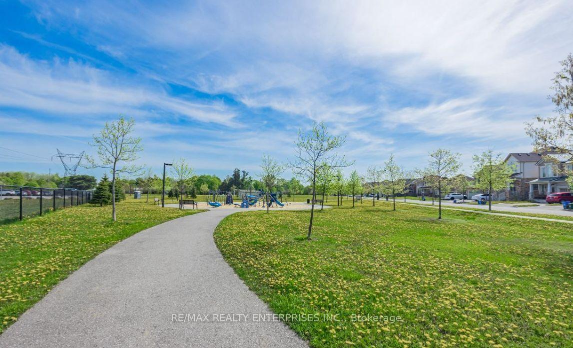 Photo 20 of Unit 101, 1725 Adirondack Chase, Pickering, Duffin Heights — HOMEH