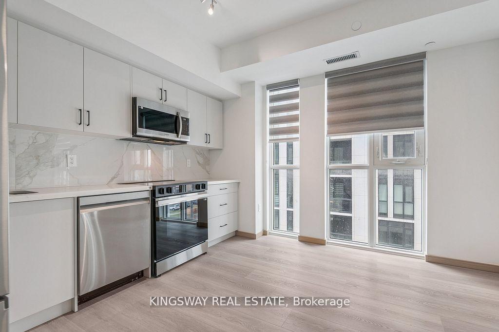 Photo 9 of 3429 Sheppard Avenue E, Scarborough, Tam O'Shanter-Sullivan — HOMEH