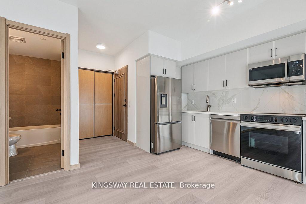Photo 11 of 3429 Sheppard Avenue E, Scarborough, Tam O'Shanter-Sullivan — HOMEH