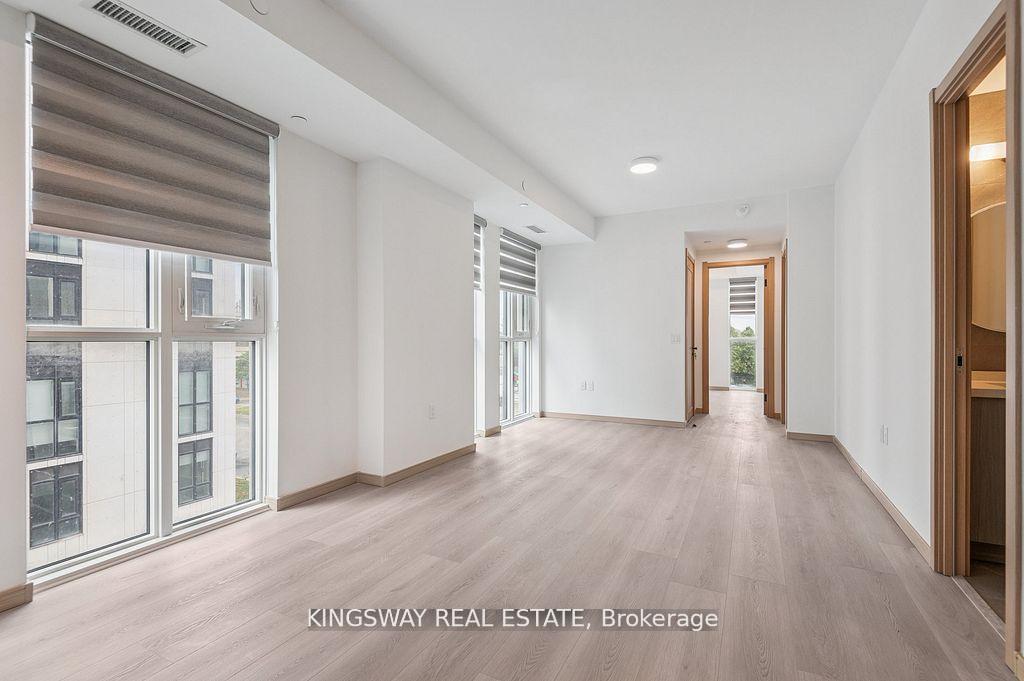 Photo 16 of 3429 Sheppard Avenue E, Scarborough, Tam O'Shanter-Sullivan — HOMEH