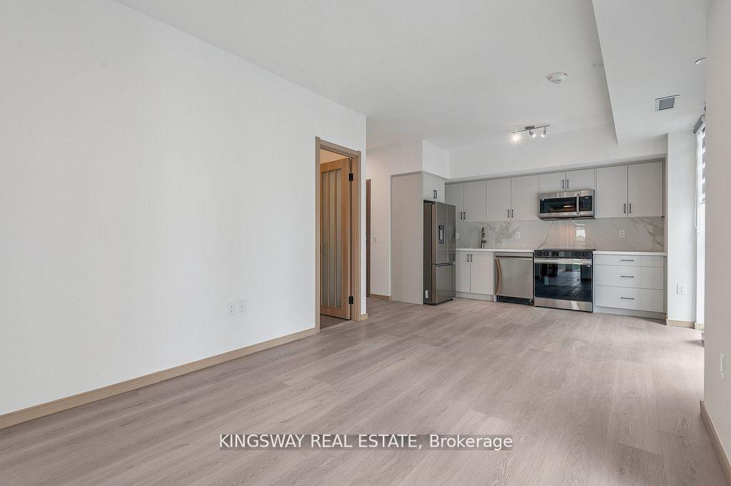 Photo 19 of 3429 Sheppard Avenue E, Scarborough, Tam O'Shanter-Sullivan — HOMEH