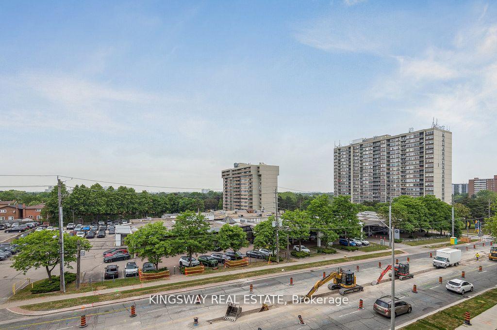 Photo 34 of 3429 Sheppard Avenue E, Scarborough, Tam O'Shanter-Sullivan — HOMEH