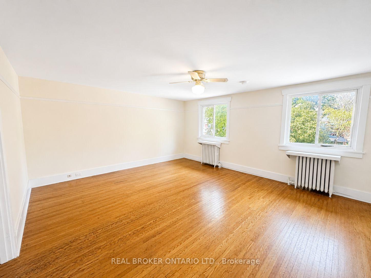 Photo 3 of Unit #2, 45 Fairleigh Crescent, Hamilton, St. Clair — HOMEH