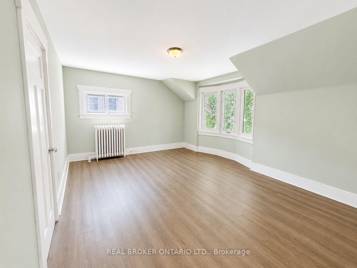 Photo 9 of Unit #2, 45 Fairleigh Crescent, Hamilton, St. Clair — HOMEH