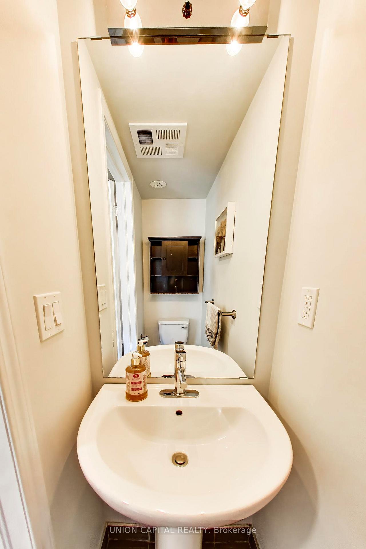Photo 15 of Unit 309, 1070 Progress Road, Scarborough, Malvern — HOMEH