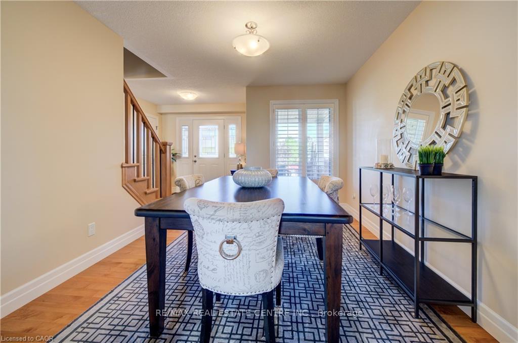Photo 7 of 135 Gerber Meadows Drive, Wellesley — HOMEH