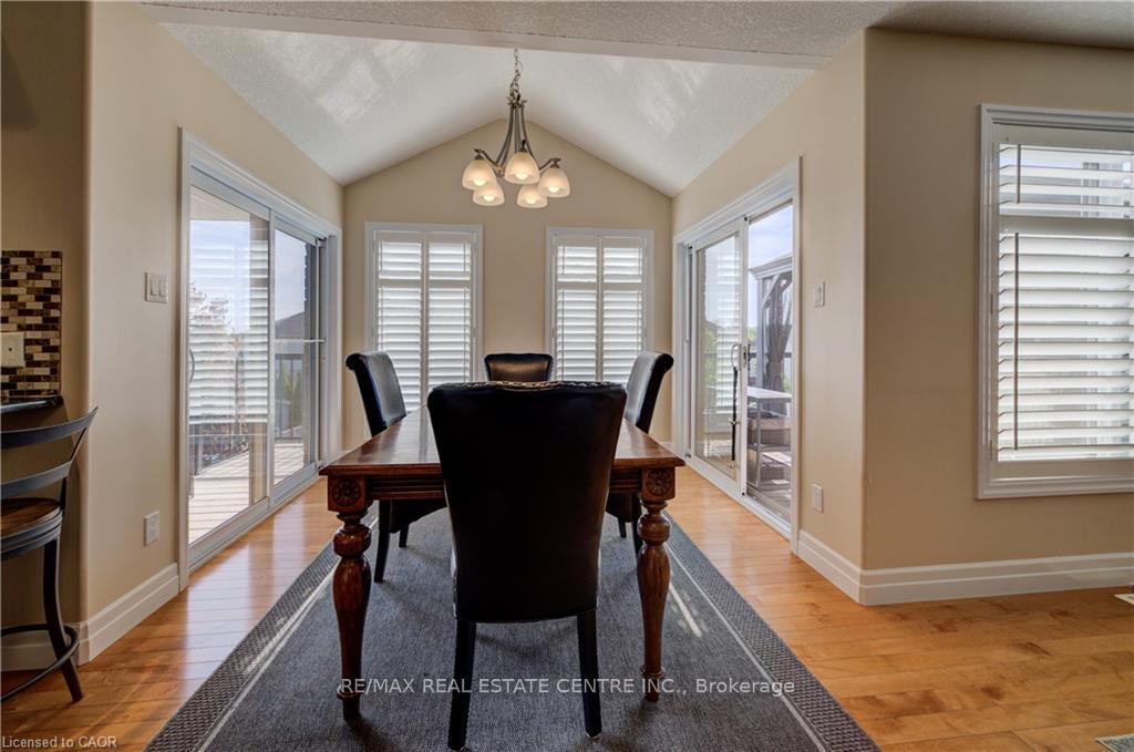 Photo 15 of 135 Gerber Meadows Drive, Wellesley — HOMEH