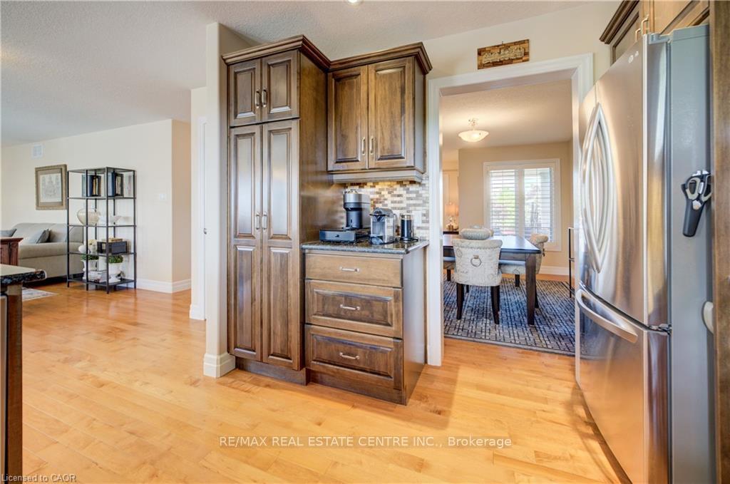 Photo 22 of 135 Gerber Meadows Drive, Wellesley — HOMEH