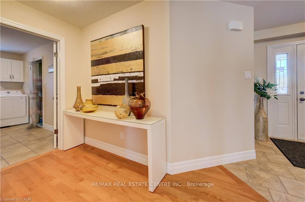 Photo 24 of 135 Gerber Meadows Drive, Wellesley — HOMEH