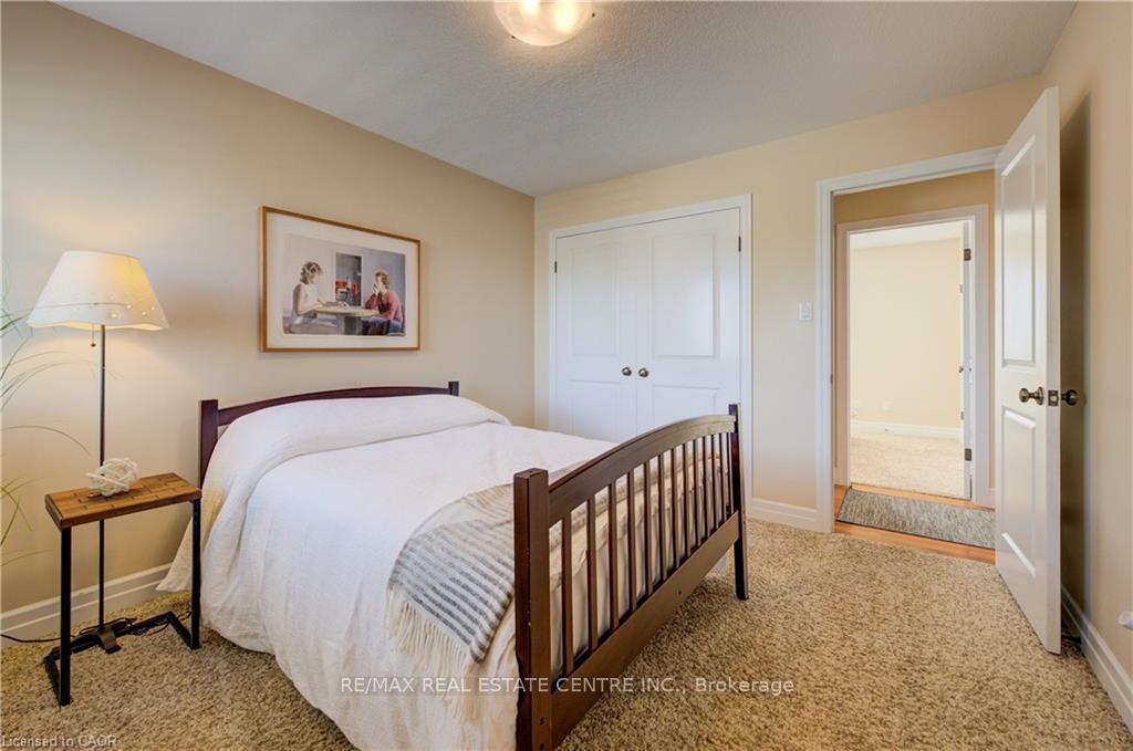 Photo 31 of 135 Gerber Meadows Drive, Wellesley — HOMEH