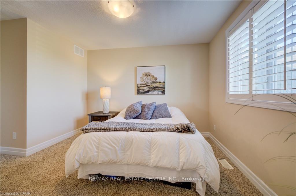 Photo 35 of 135 Gerber Meadows Drive, Wellesley — HOMEH