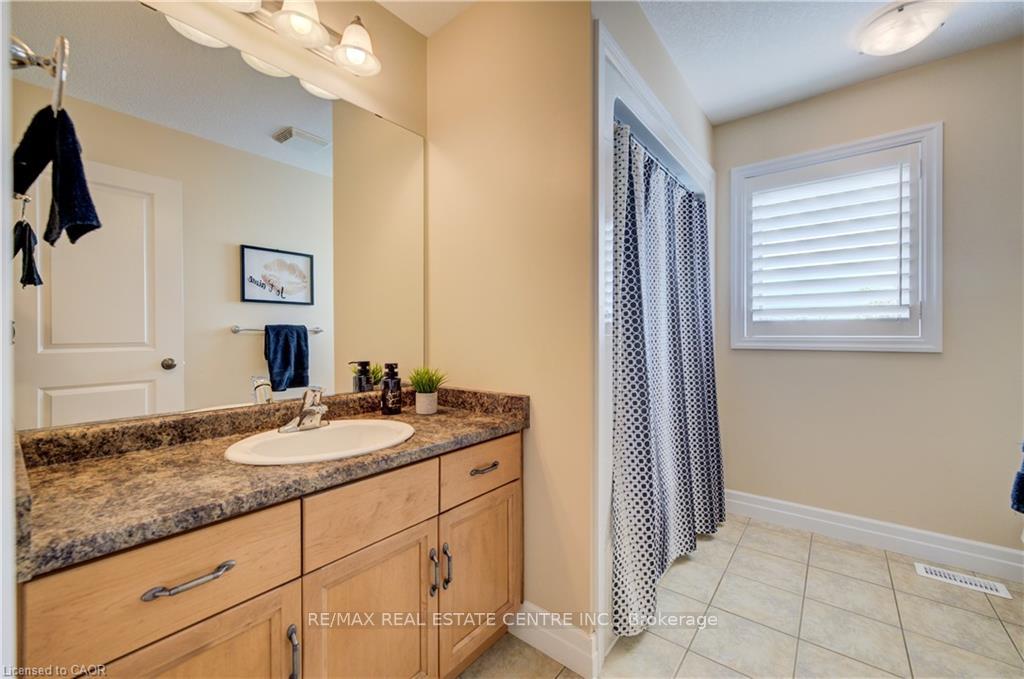 Photo 36 of 135 Gerber Meadows Drive, Wellesley — HOMEH