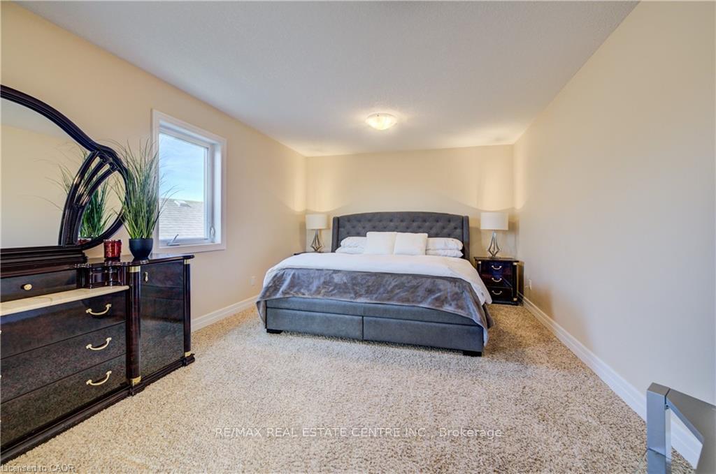 Photo 39 of 135 Gerber Meadows Drive, Wellesley — HOMEH