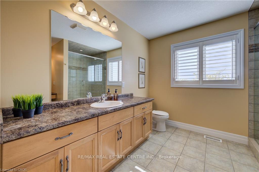 Photo 41 of 135 Gerber Meadows Drive, Wellesley — HOMEH