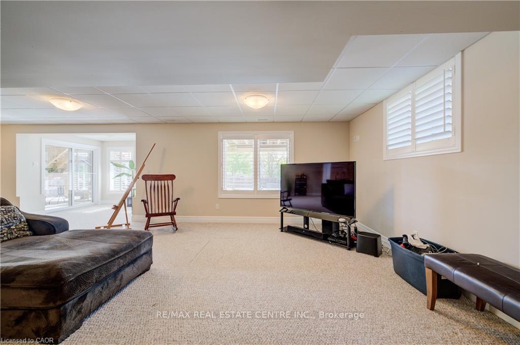 Photo 44 of 135 Gerber Meadows Drive, Wellesley — HOMEH
