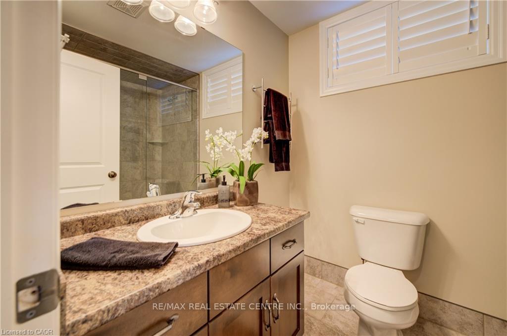 Photo 46 of 135 Gerber Meadows Drive, Wellesley — HOMEH