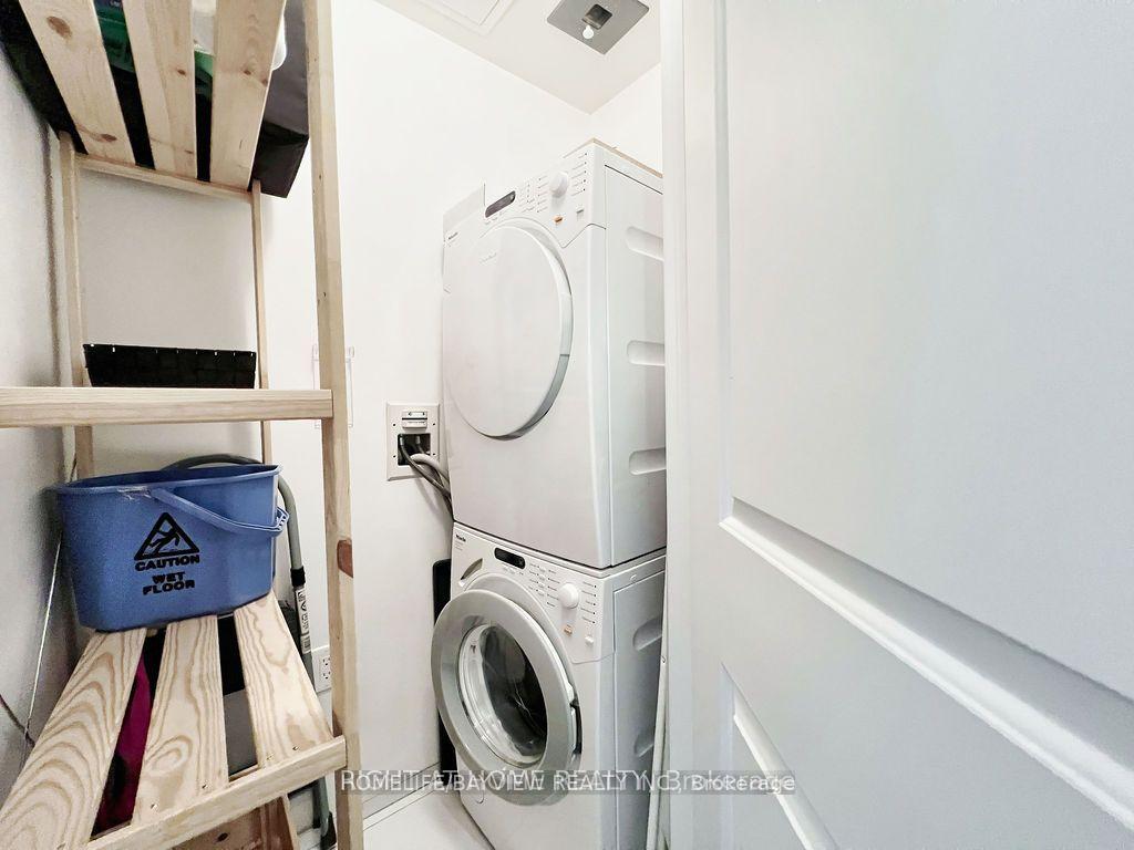 Photo 15 of Unit 3709, 8 The Esplanade, Toronto, Waterfront Communities — HOMEH