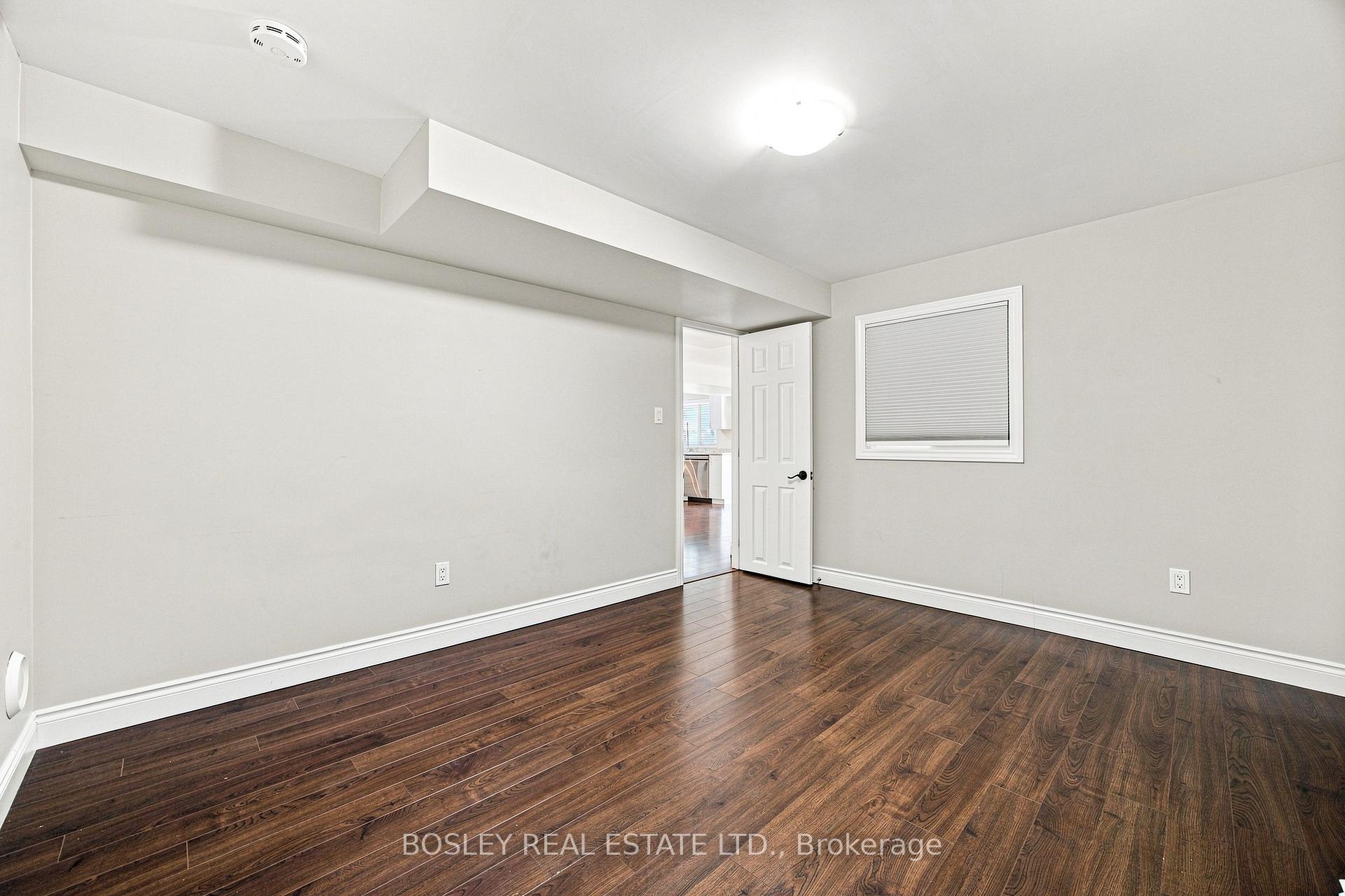 Photo 10 of Unit Lower, 5443 Mcfarren Boulevard, Mississauga, Central Erin Mills — HOMEH