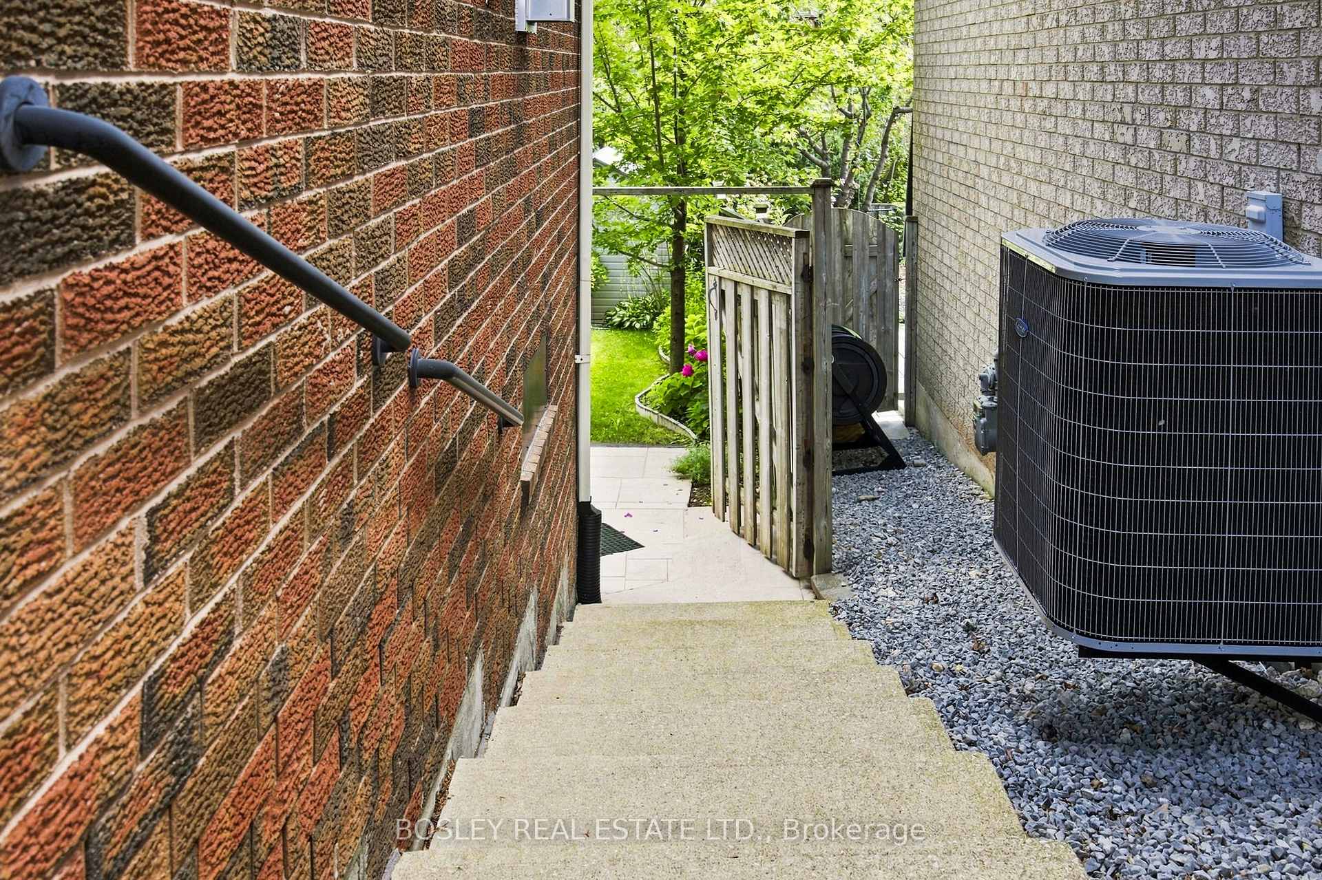 Photo 18 of Unit Lower, 5443 Mcfarren Boulevard, Mississauga, Central Erin Mills — HOMEH