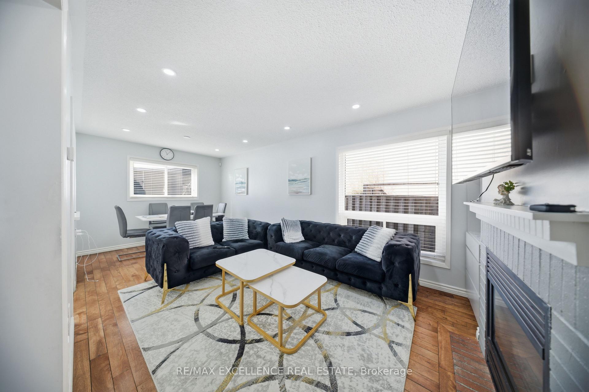 Photo 5 of 46 Nectarine Crescent, Brampton, Westgate — HOMEH