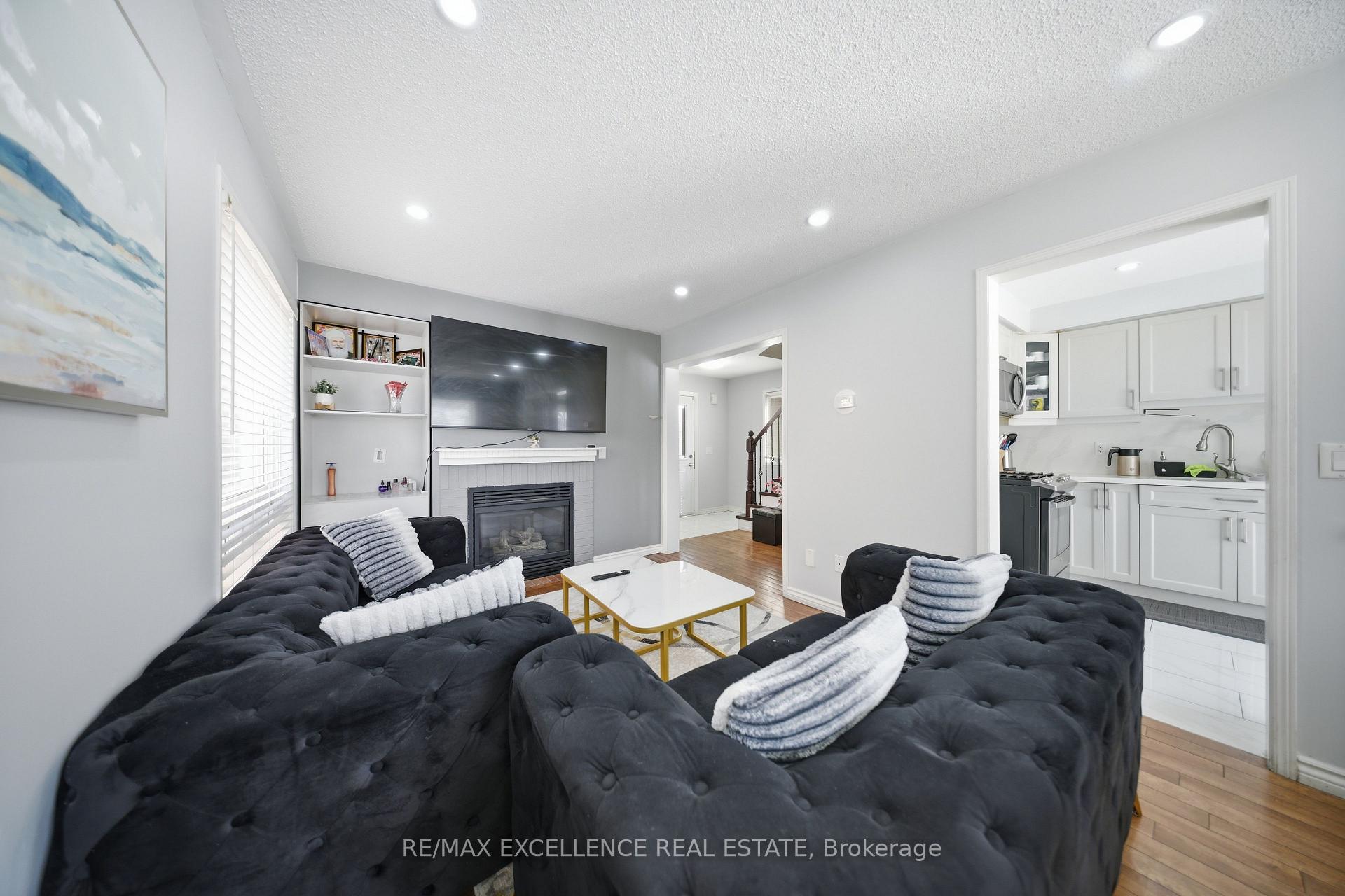 Photo 7 of 46 Nectarine Crescent, Brampton, Westgate — HOMEH