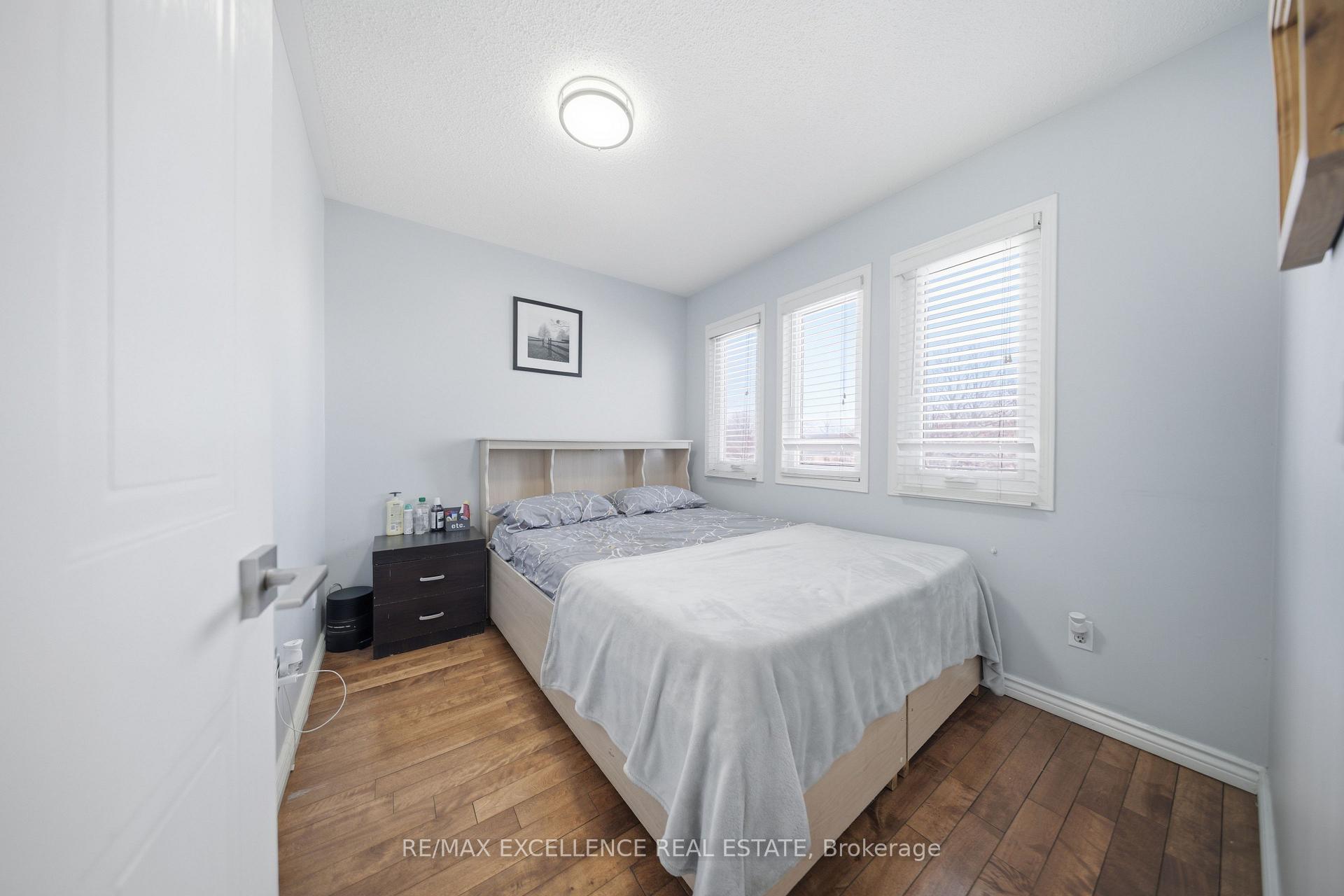 Photo 14 of 46 Nectarine Crescent, Brampton, Westgate — HOMEH