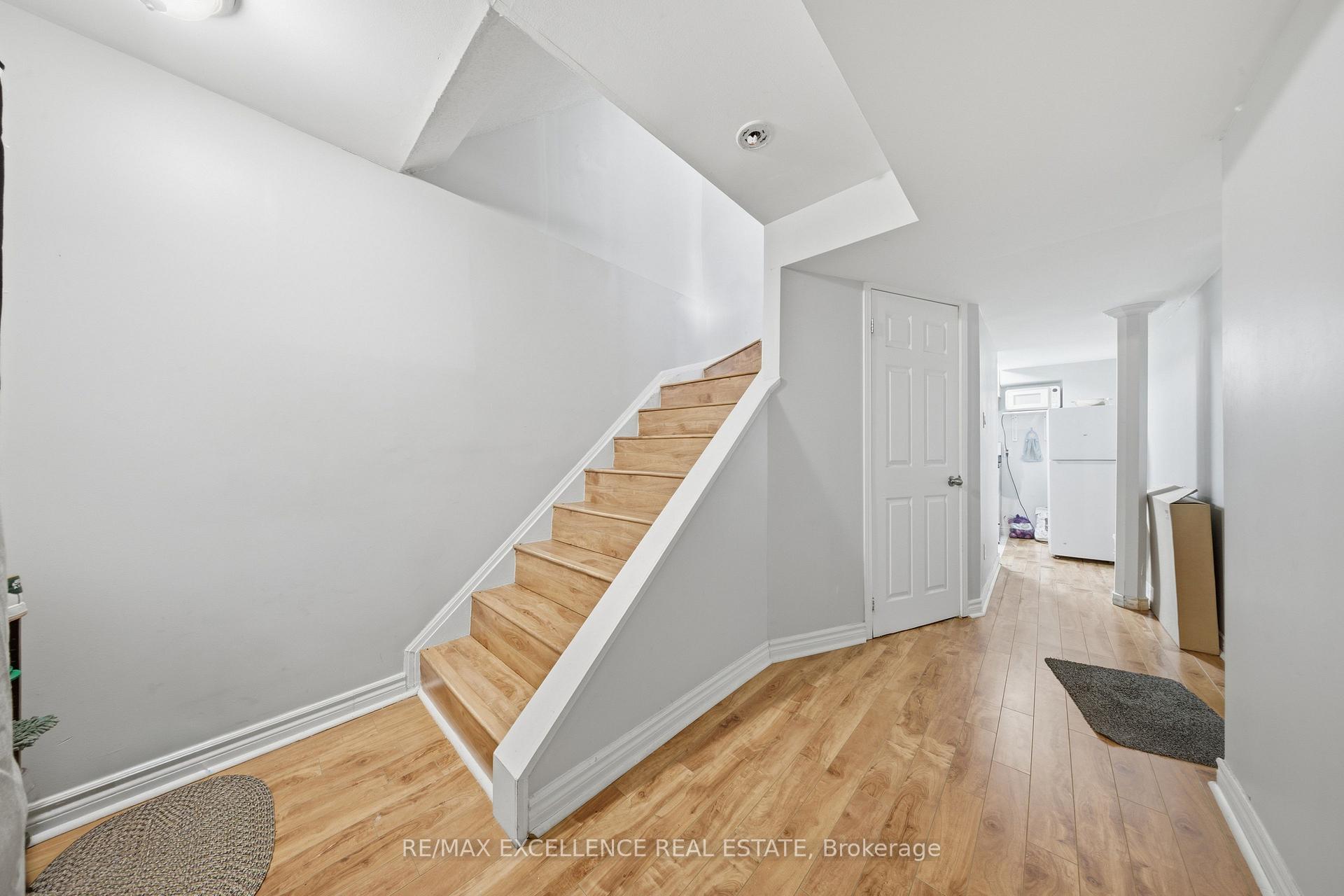 Photo 18 of 46 Nectarine Crescent, Brampton, Westgate — HOMEH