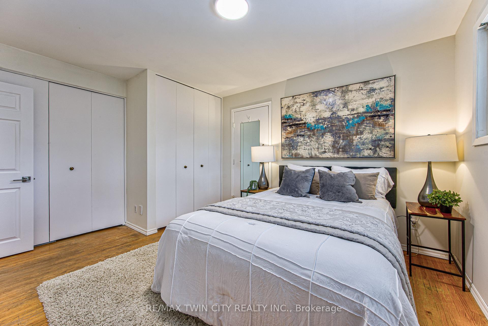Photo 19 of 104 Springbank Crescent, Waterloo — HOMEH