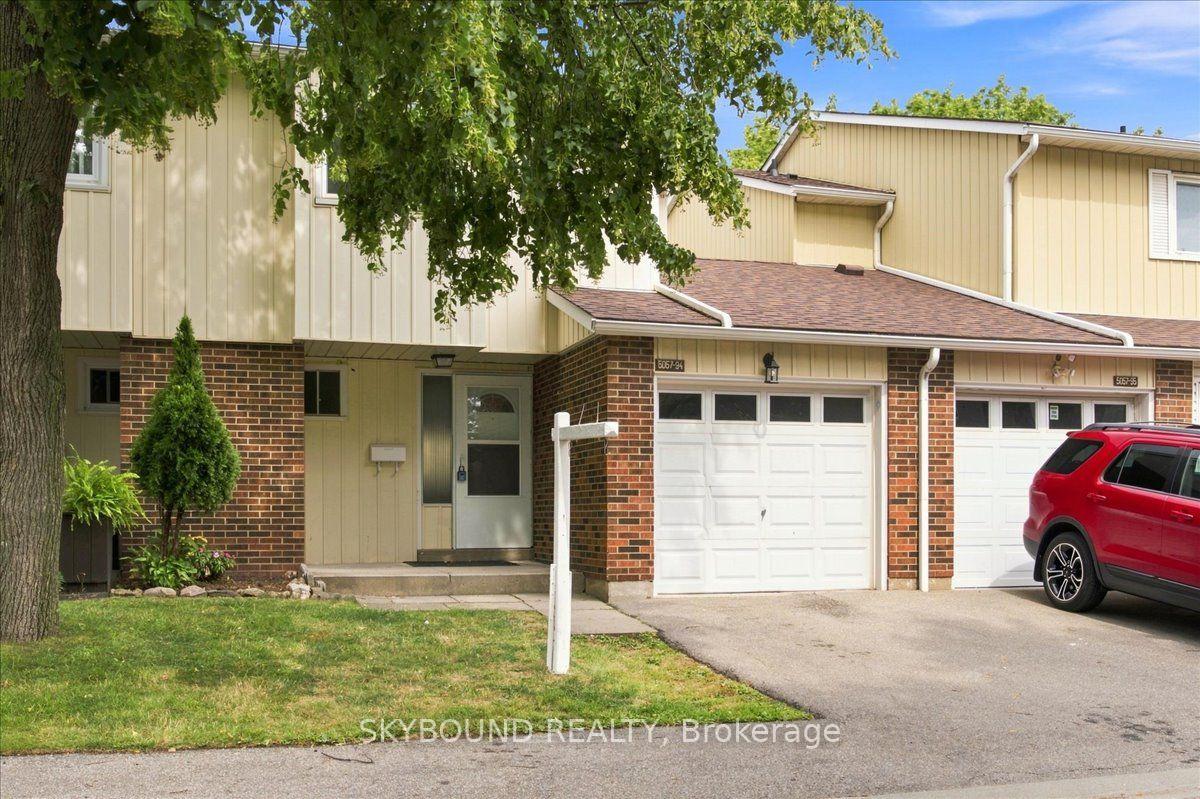 Front of Unit 94, 5057 Pinedale Avenue