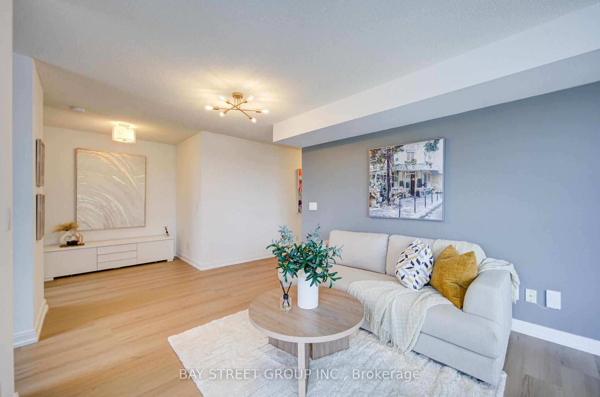 Photo 5 of Unit 1908, 151 Village Green Square, Scarborough, Agincourt South-Malvern West — HOMEH