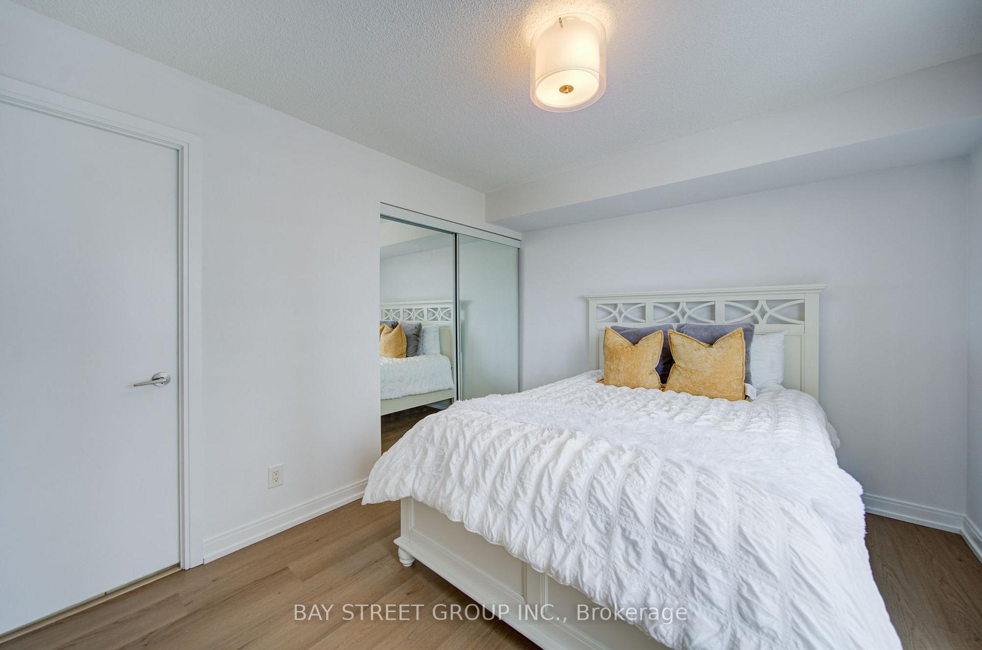 Photo 14 of Unit 1908, 151 Village Green Square, Scarborough, Agincourt South-Malvern West — HOMEH