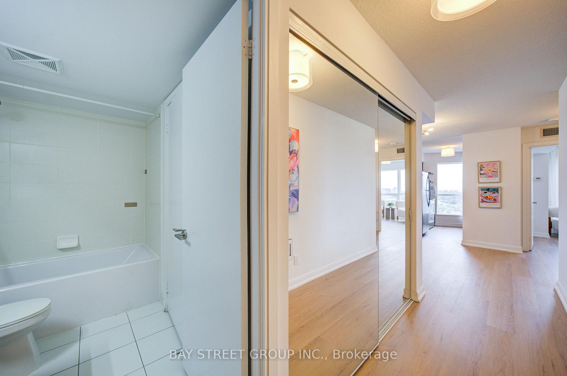 Photo 23 of Unit 1908, 151 Village Green Square, Scarborough, Agincourt South-Malvern West — HOMEH