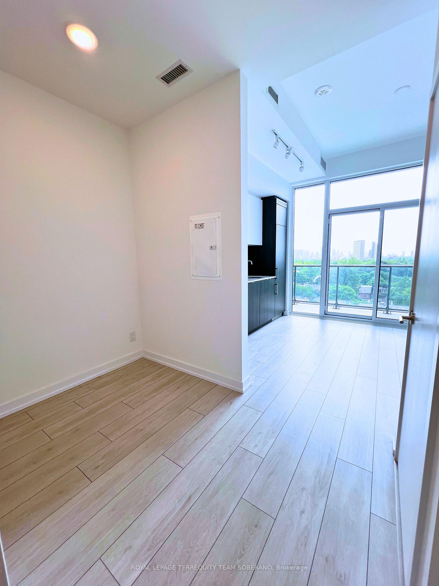 Photo 7 of Unit 21, 500 Dupont Street, Toronto, The Annex — HOMEH