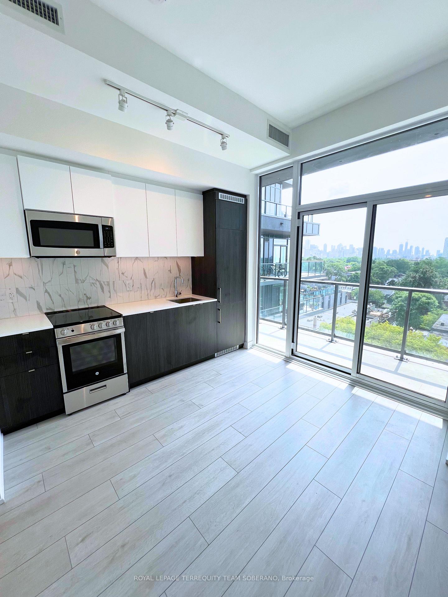 Photo 11 of Unit 21, 500 Dupont Street, Toronto, The Annex — HOMEH