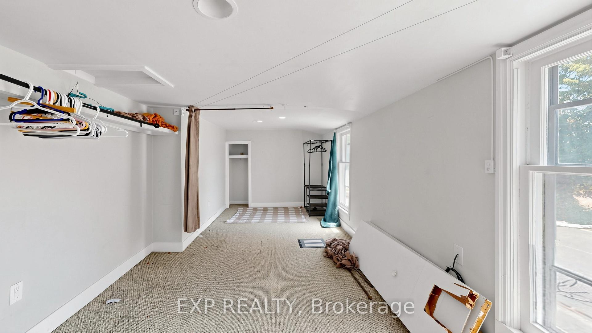 Photo 17 of 546 Park Road S, Oshawa, Vanier — HOMEH
