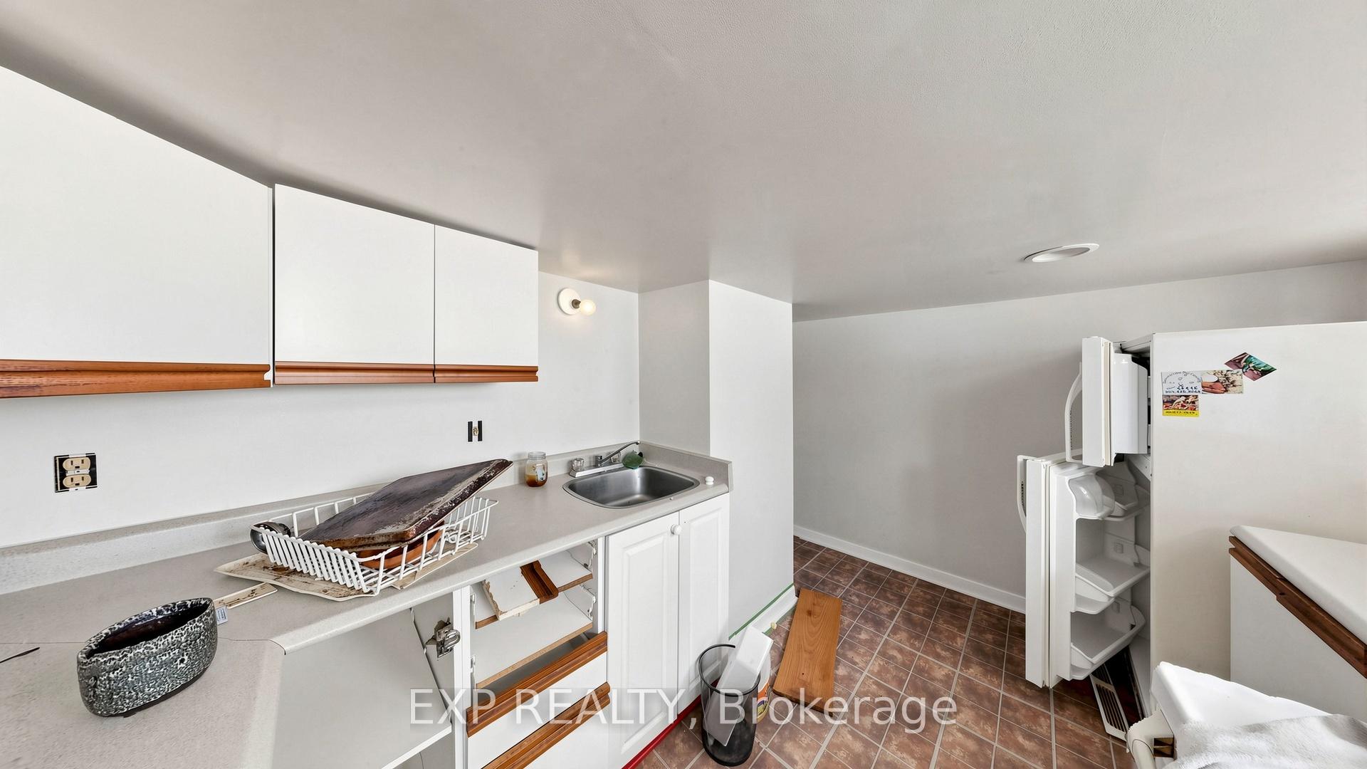 Photo 32 of 546 Park Road S, Oshawa, Vanier — HOMEH